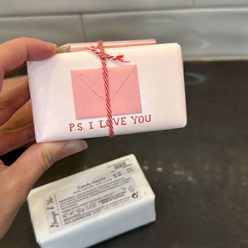 Beauty Bundle-NWT - Picture 6 of 10